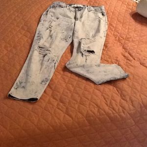 Juniors NWT Almost Famous Jeans